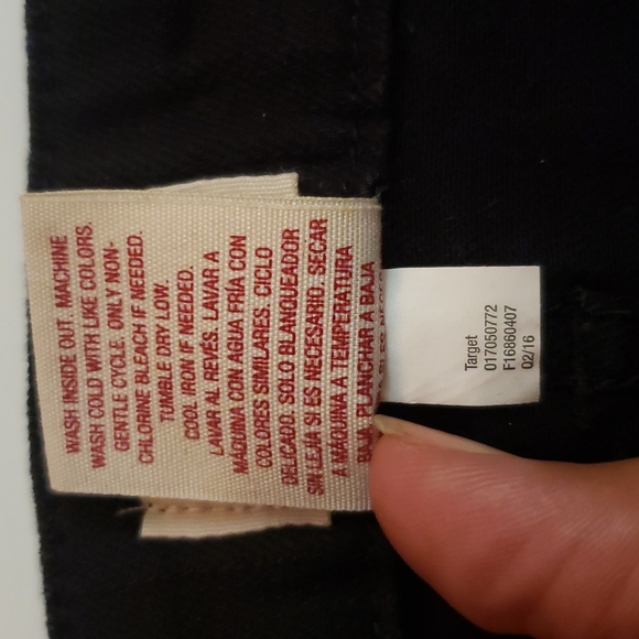 Black mossimo skirt  size 4 - Picture 4 of 4